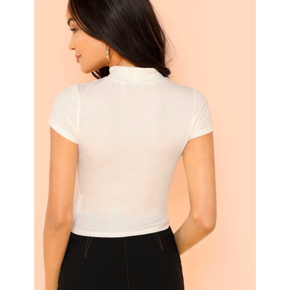 🚫SALE🚫 NWOT Rib Knit Crop Shirt - Picture 2 of 6